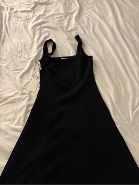 Aritzia | Dresses | Wilfred Cayenne Halter Dress | Poshmark